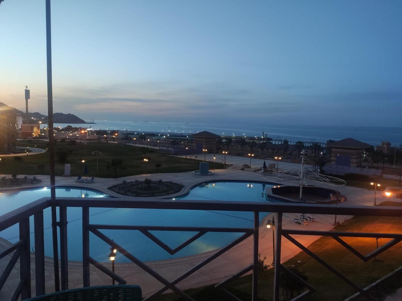 Porto Sokhna - Water Front Sea View Apartment